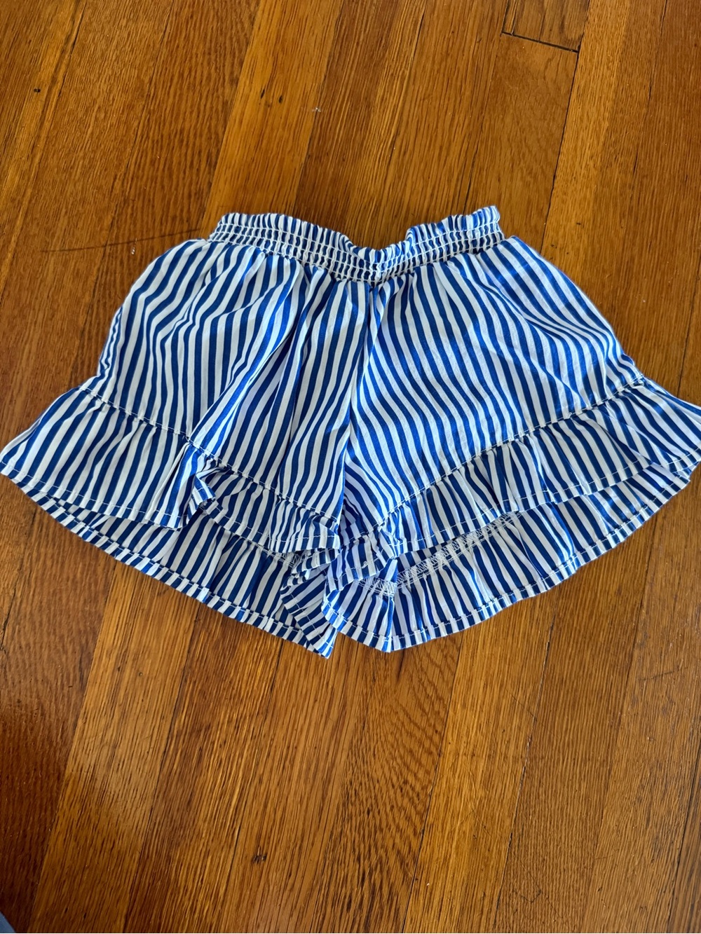 Ralph Lauren like new ruffle shorts 3/3t